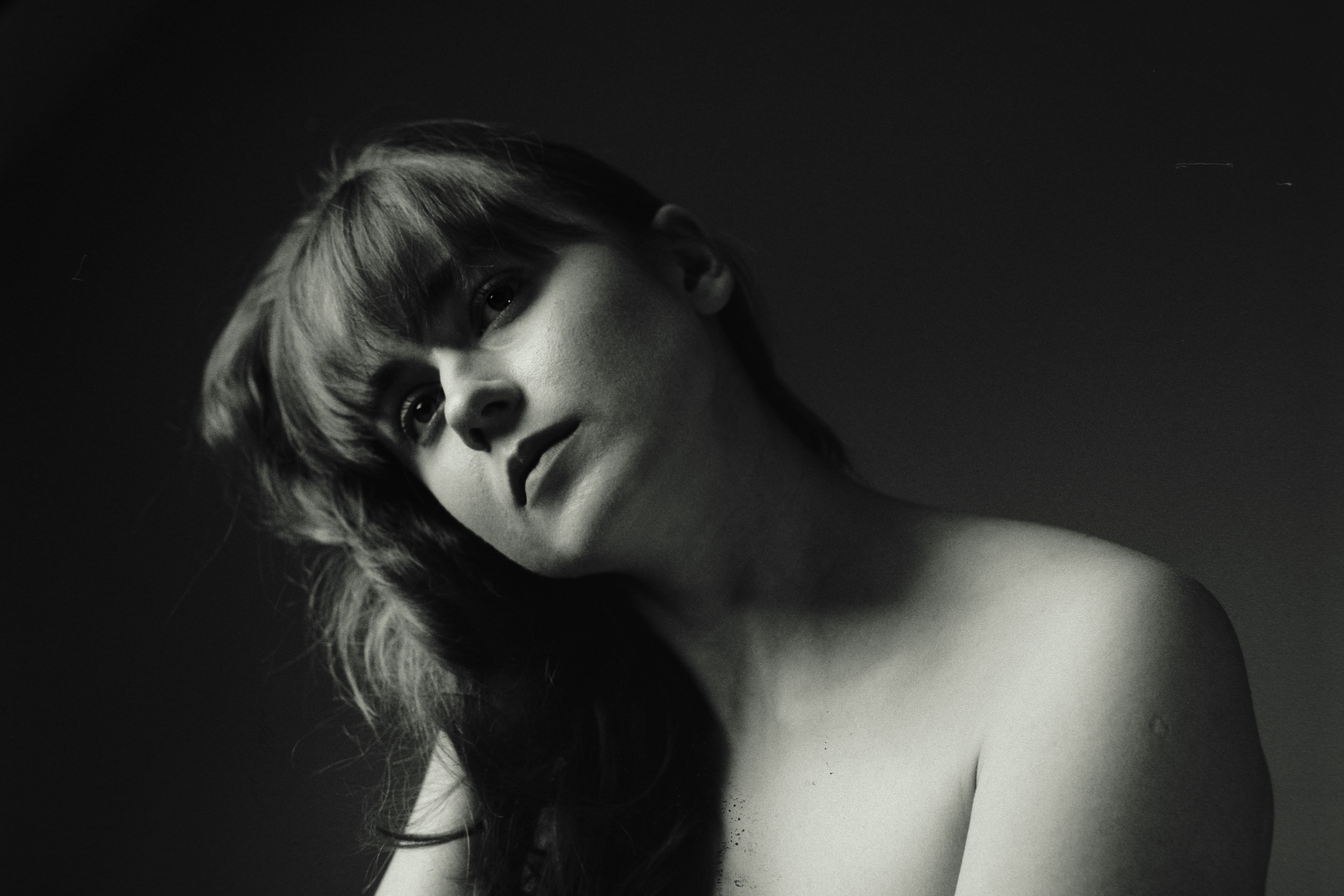 Main — photograph 12